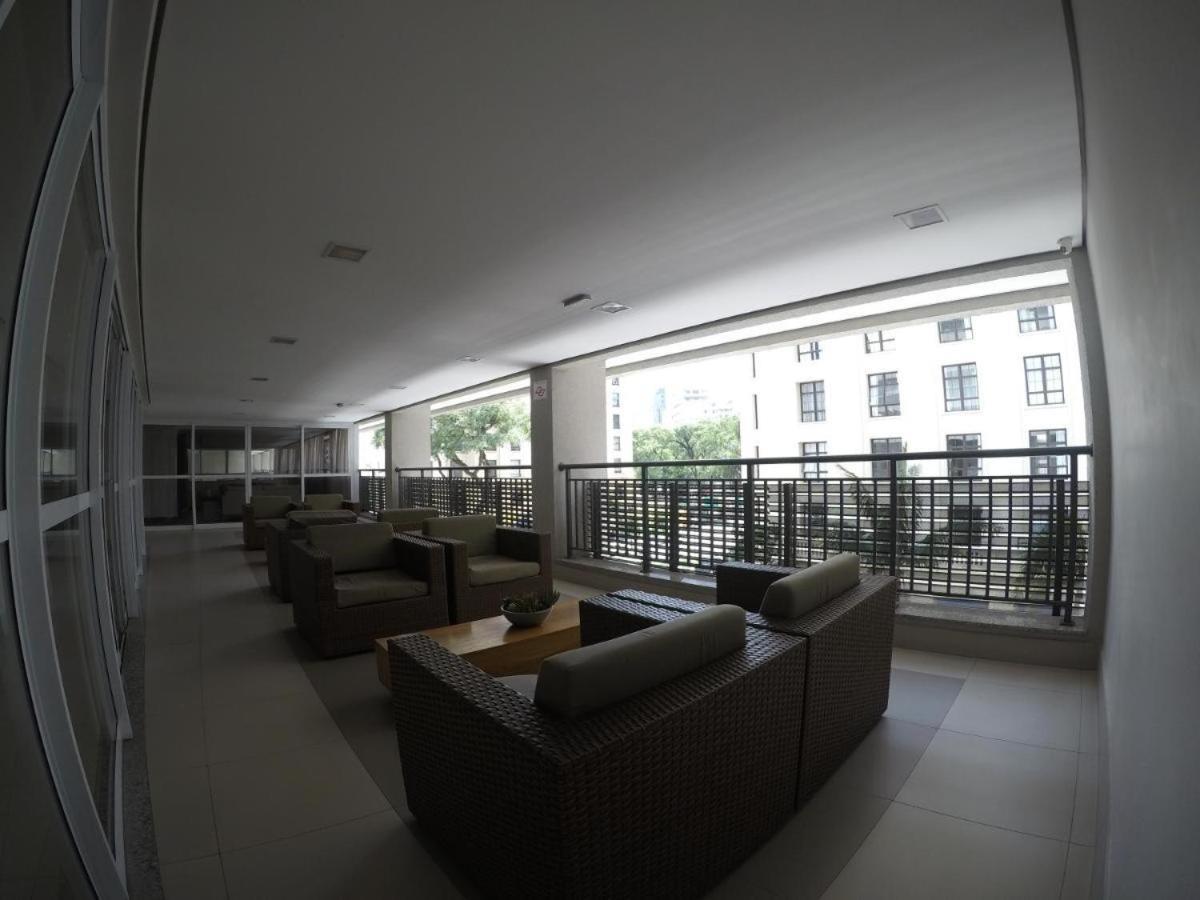 Studio M Proximo Da 25 De Marco, Bras E Santa Efigenia Piscina No Centro De Sp Ao Lado Do Metro Apartment São Paulo Luaran gambar