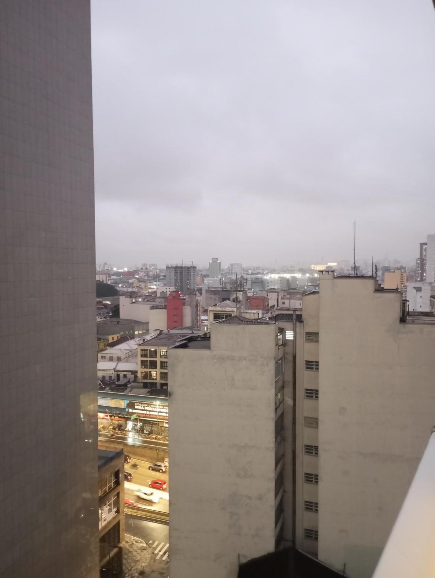 Studio M Proximo Da 25 De Marco, Bras E Santa Efigenia Piscina No Centro De Sp Ao Lado Do Metro Apartment São Paulo Luaran gambar